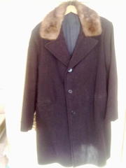 Зимнее мужское пальто с норковым воротником