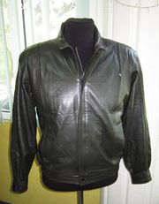 Стильная кожаная мужская куртка BAZAAR 54 LEATHER. Лот 160